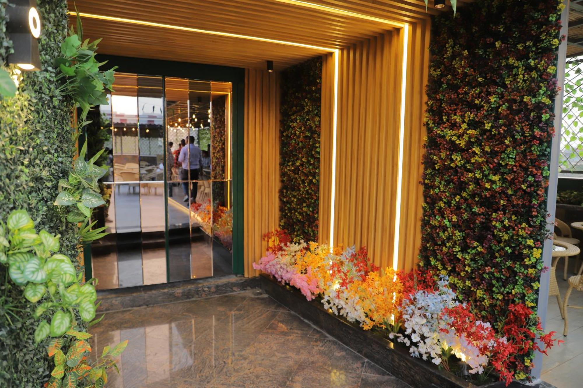 Hotel Haris Mg Road Gurugram Gurgaon Ngoại thất bức ảnh