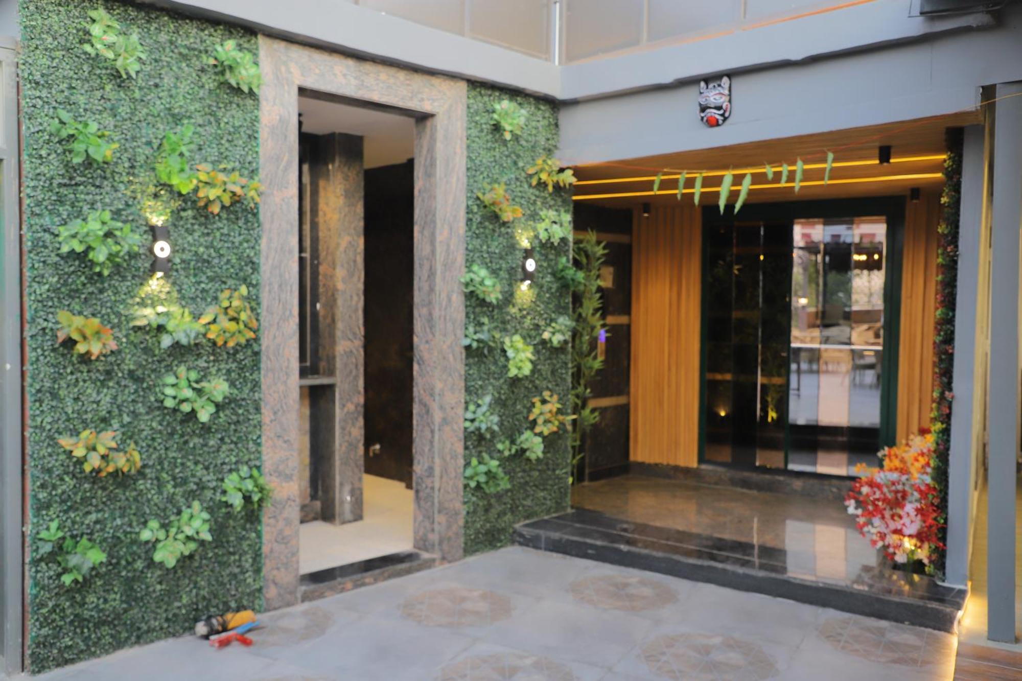 Hotel Haris Mg Road Gurugram Gurgaon Ngoại thất bức ảnh