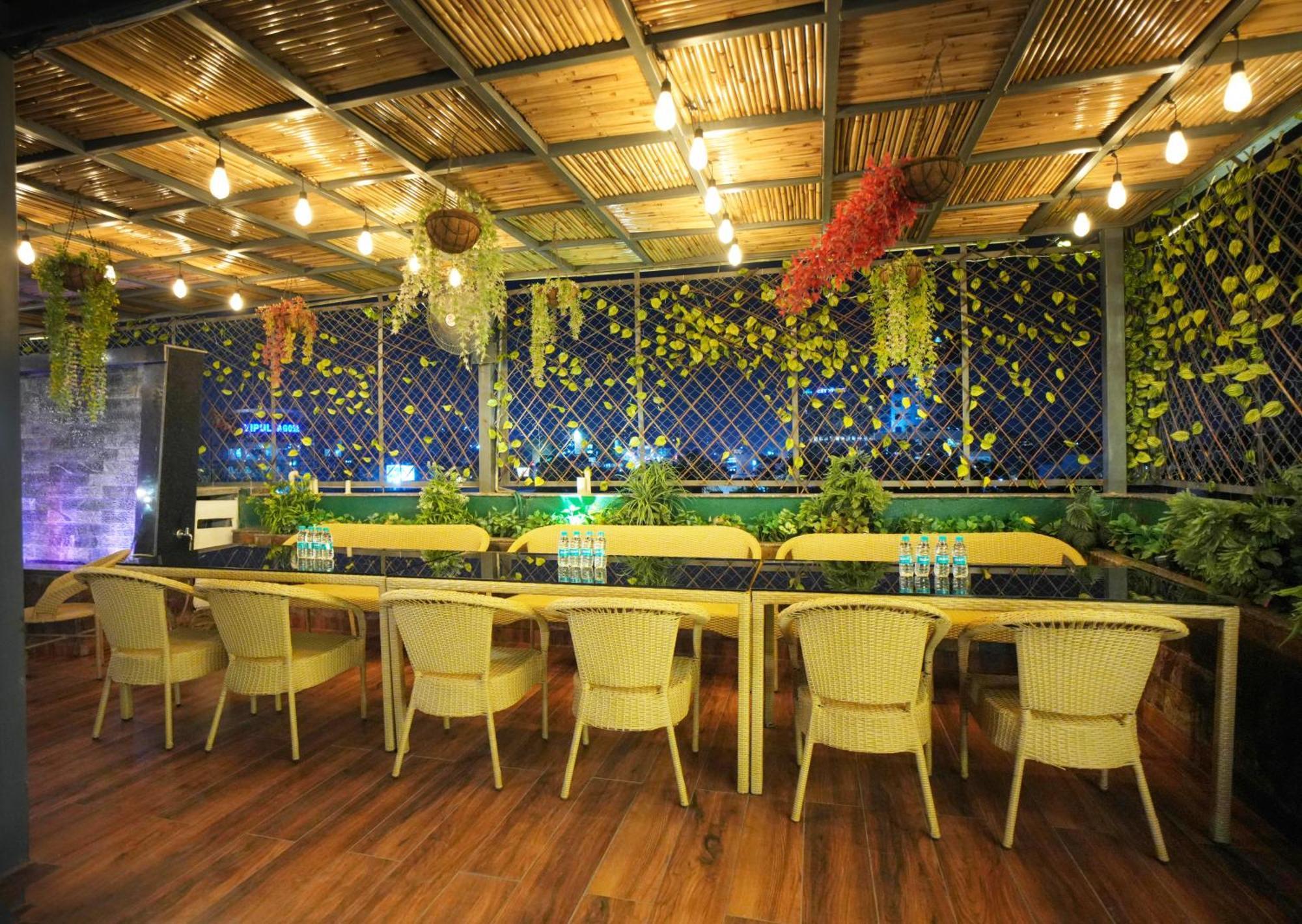Hotel Haris Mg Road Gurugram Gurgaon Ngoại thất bức ảnh