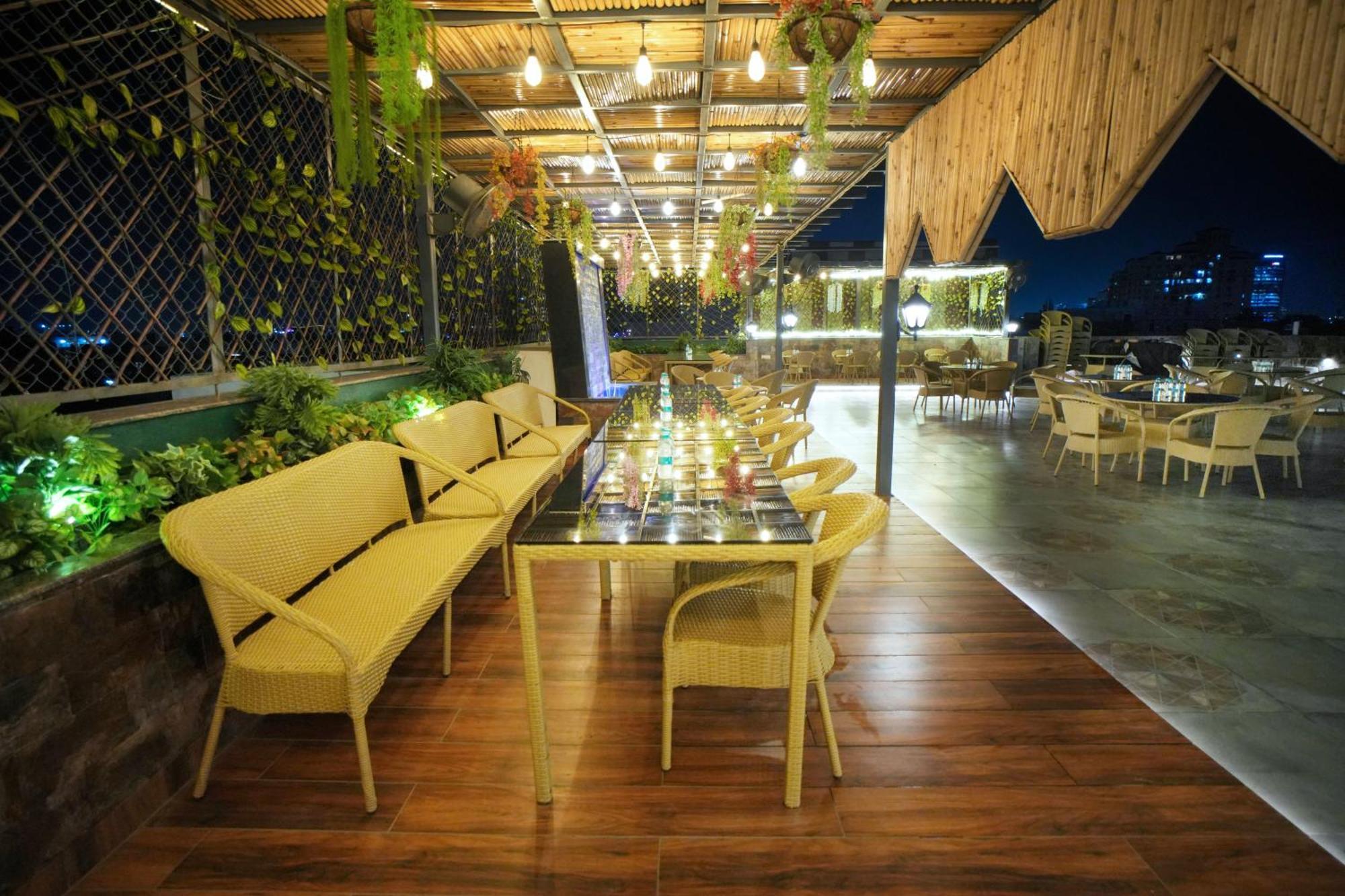 Hotel Haris Mg Road Gurugram Gurgaon Ngoại thất bức ảnh